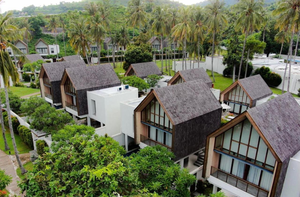 The Kayana Beach Lombok Villa Senggigi Exterior foto