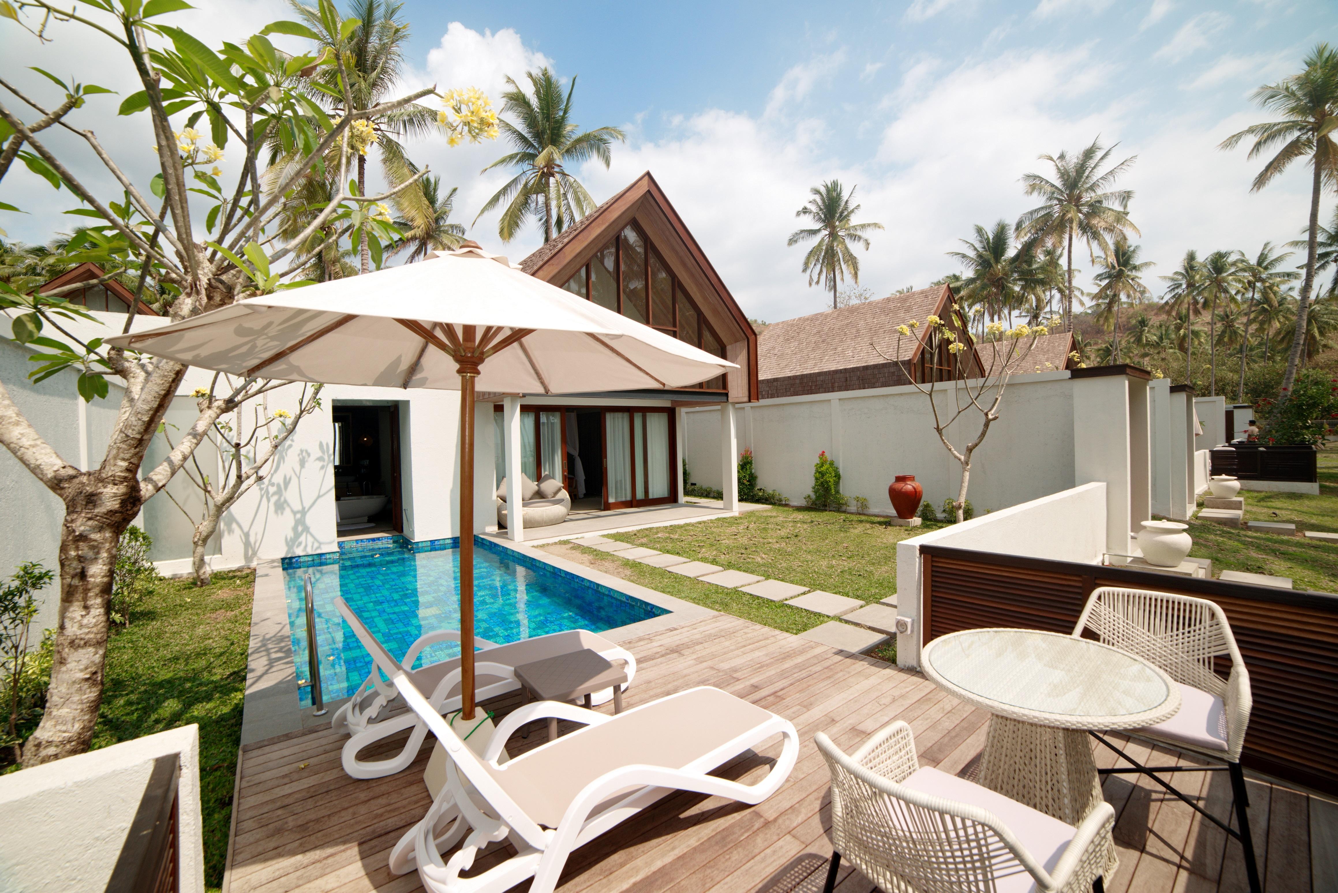 The Kayana Beach Lombok Villa Senggigi Exterior foto